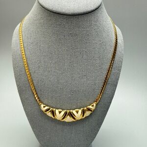 Avon Vintage Gold Tone Chain Cream Enameled Pendant Necklace 19" Statement Chic